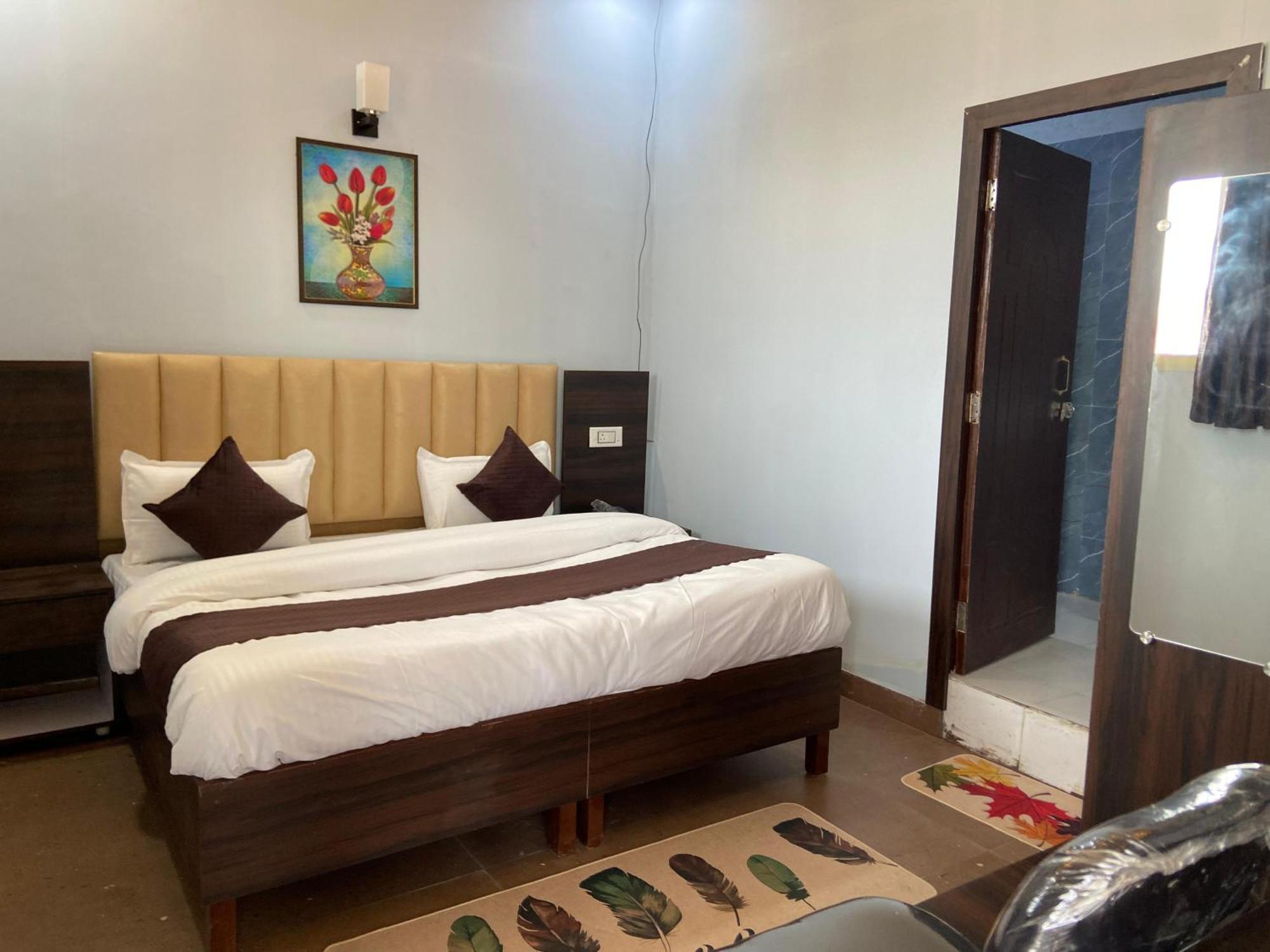 Dharohar Homestay By Yatrimap Rishikesh Exterior photo